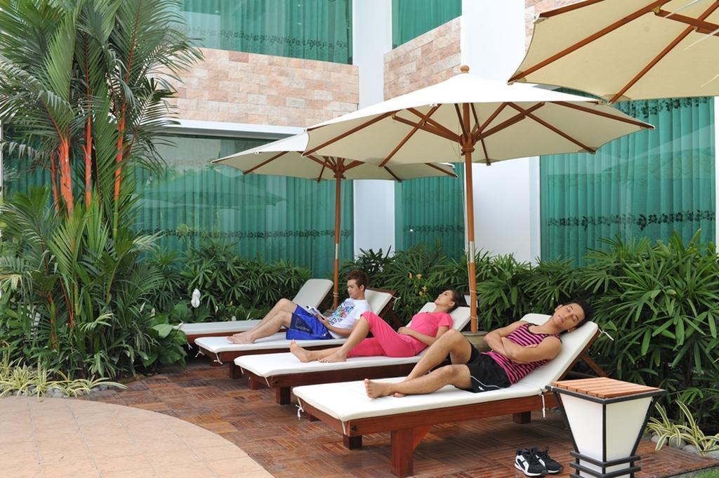 ปาล์ม สปริง รีสอร์ต Hotel ย่างกุ้ง ภายนอก รูปภาพ